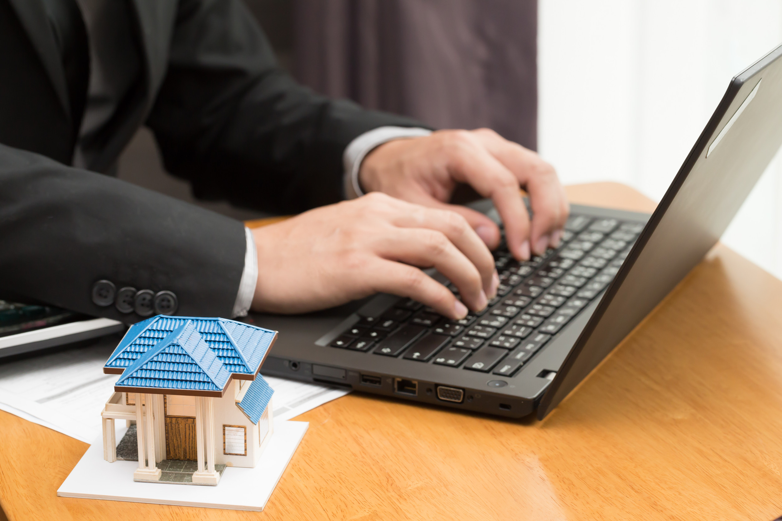 不動産業界で重要な広告出稿のルール｜媒体ごとの入稿規定を知ろう